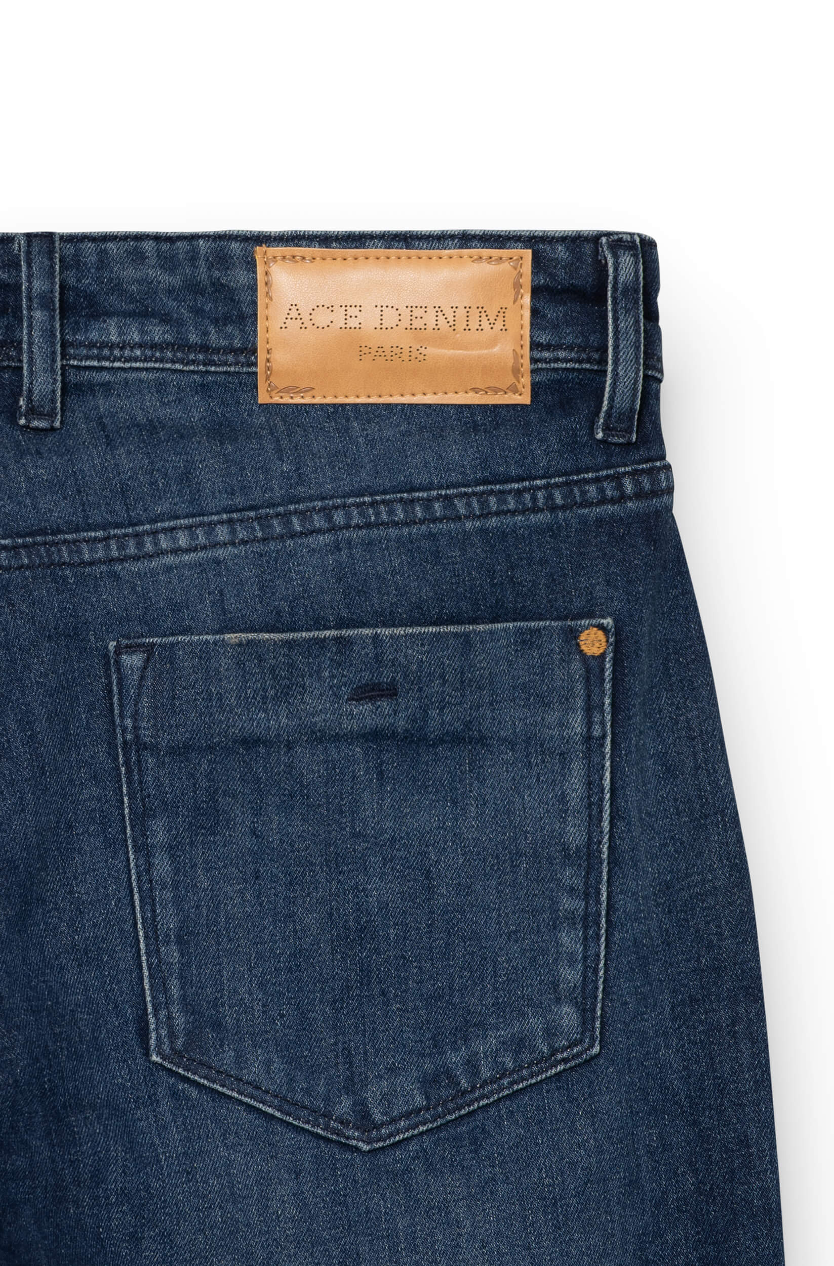 Detail of the beige patch Ace Denim Paris