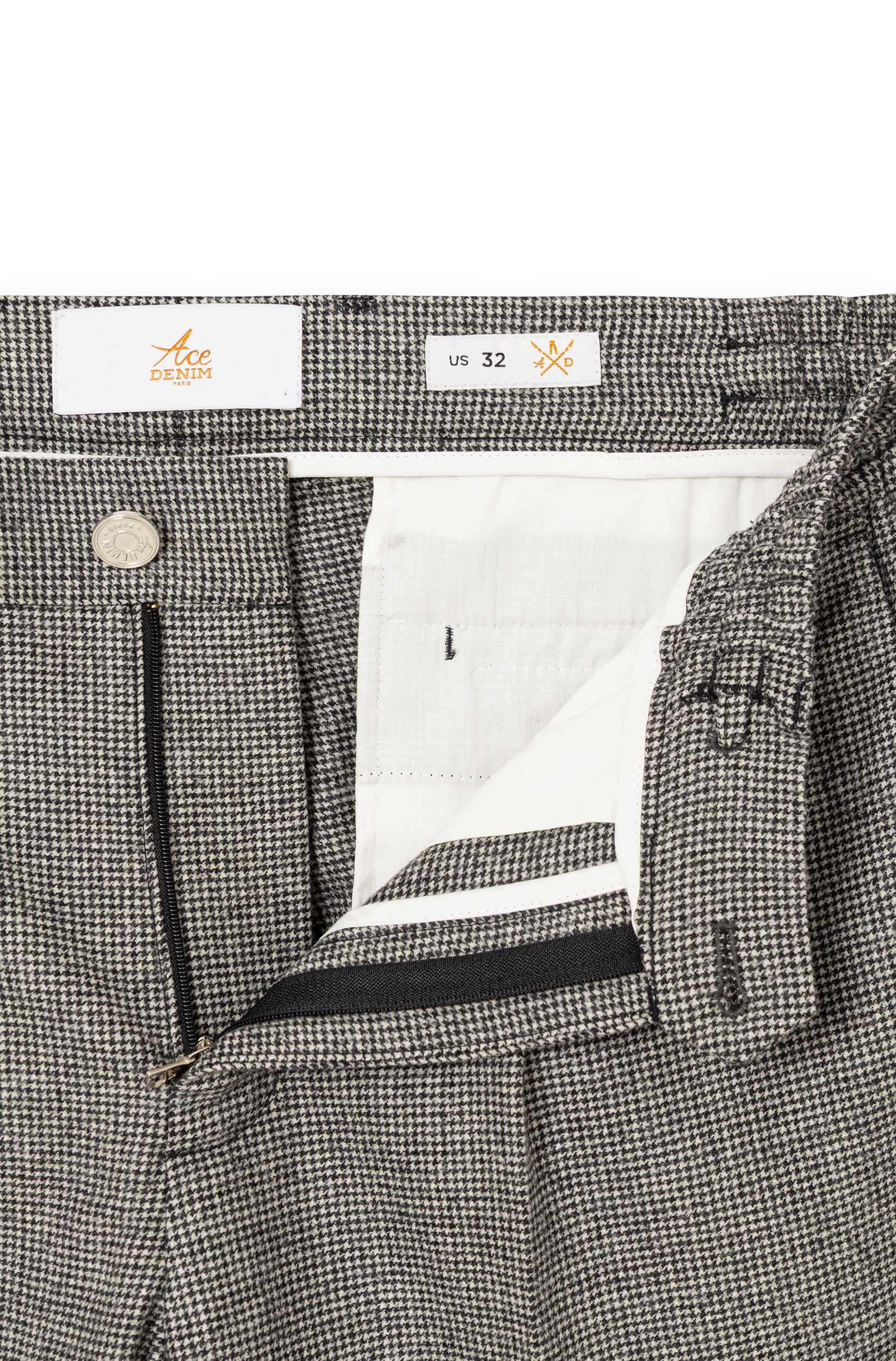 AD 47 - Straight-Leg Pleated Trousers in White Houndstooth Merino Wool