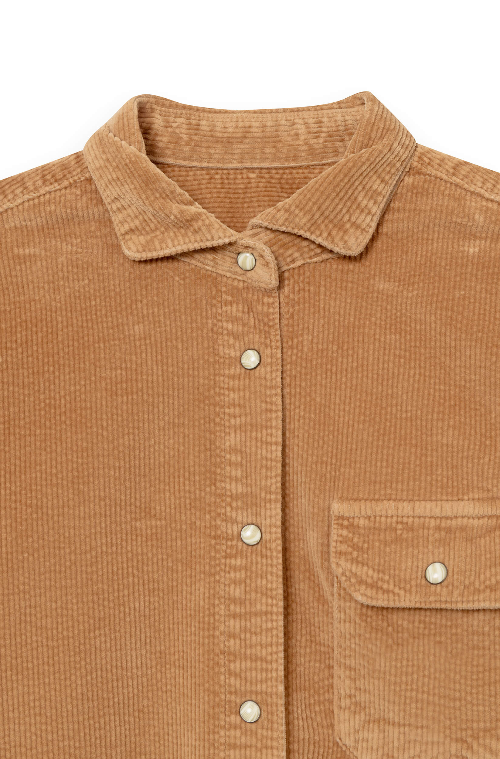 Détail du col et des boutons en pierre de lune