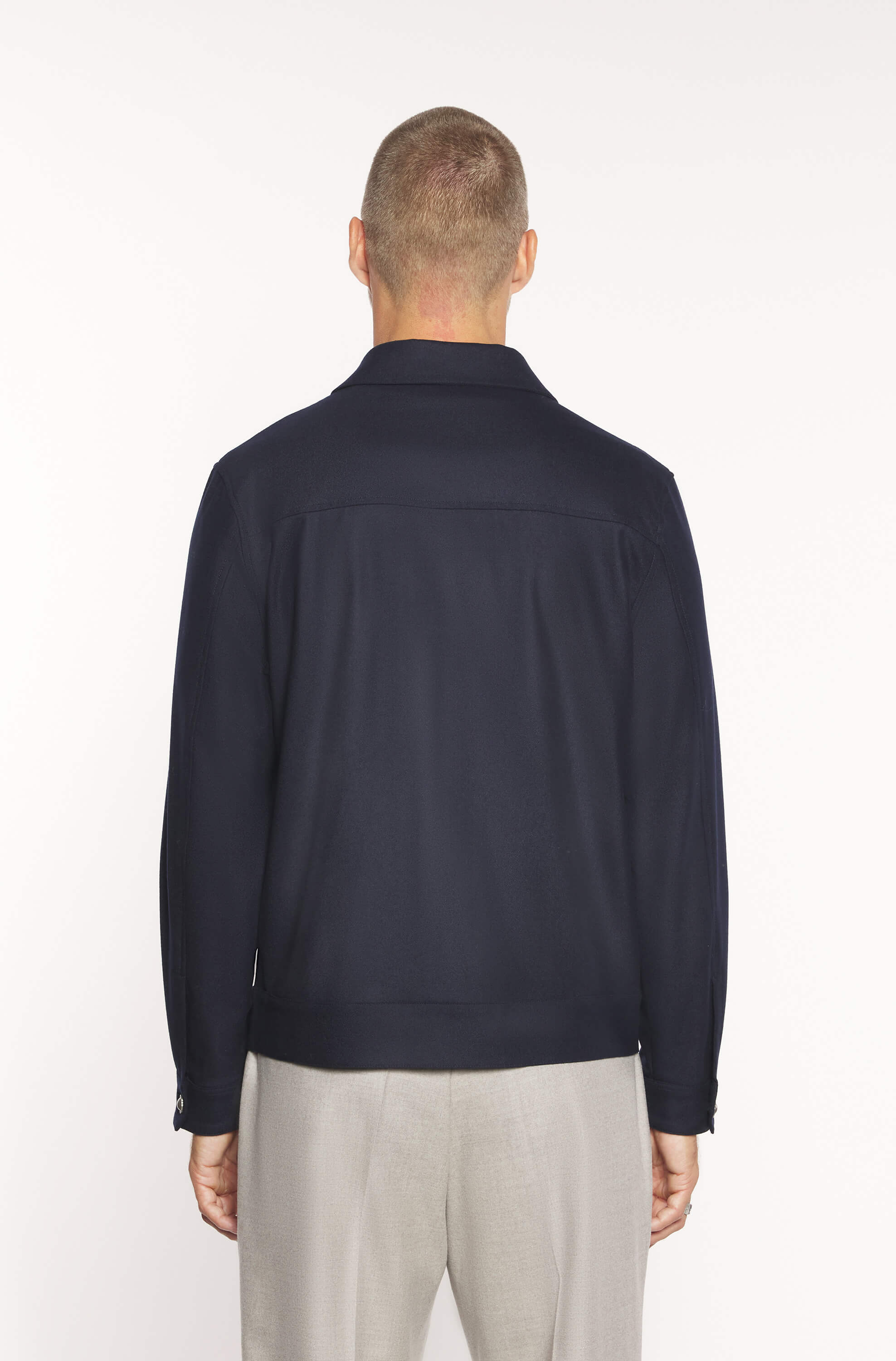 Back of the model wearing the men&
