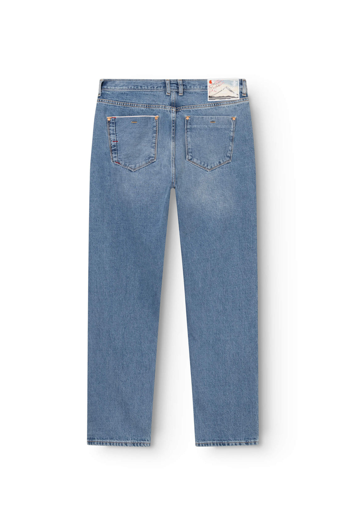 Vue arrière jean droit selvedge bleu stone avec patch Mont Fuji brodé en ceinture — AD 53 Selvedge Ace Denim Paris