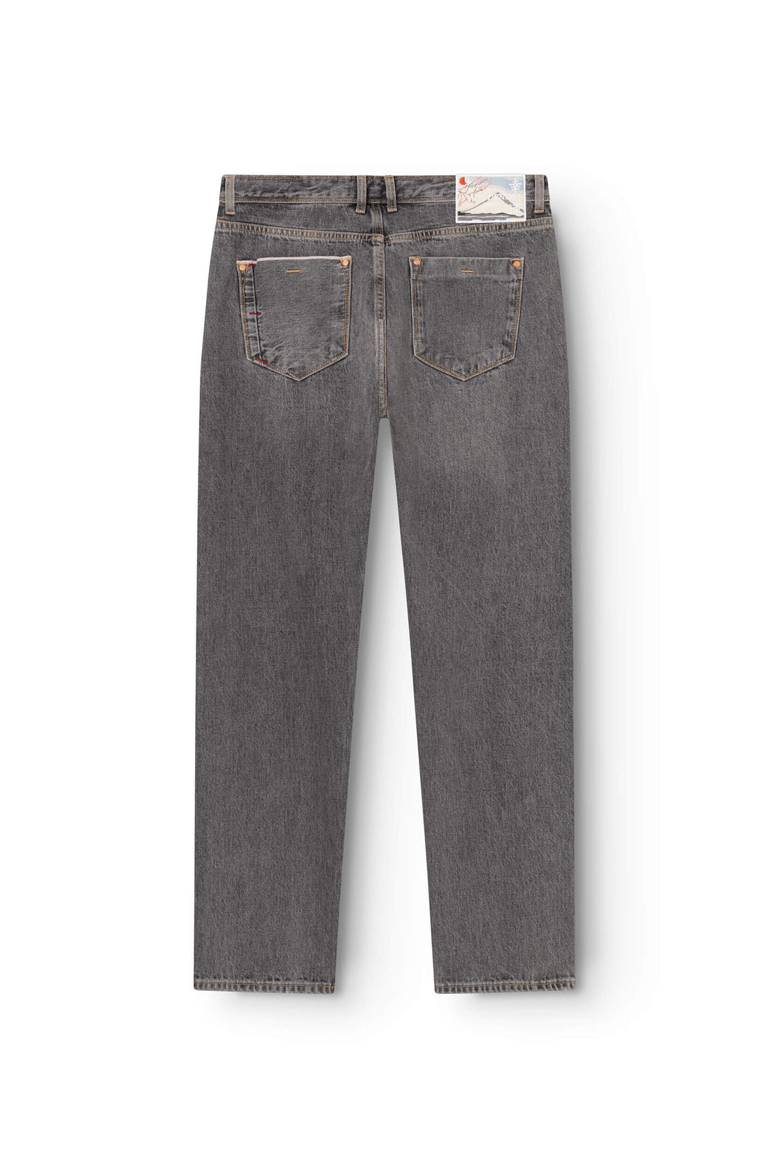 Vue arrière jean droit selvedge gris avec patch Mont Fuji brodé en ceinture — AD 53 Selvedge Ace Denim Paris