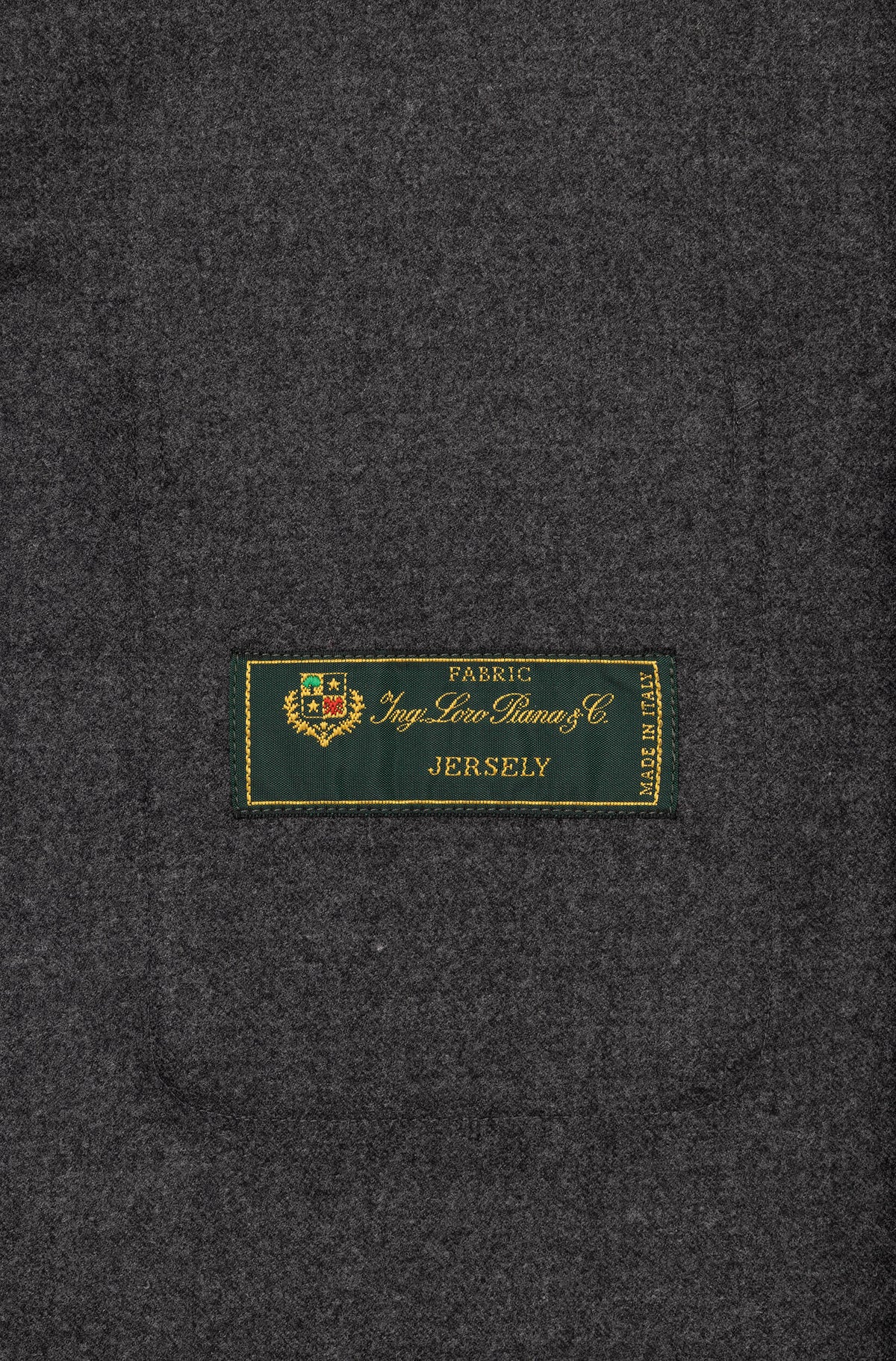 Surchemise en laine mérinos gris anthracite AD 82 étiquette tissu Loro Piana Jersely — Ace Denim Paris