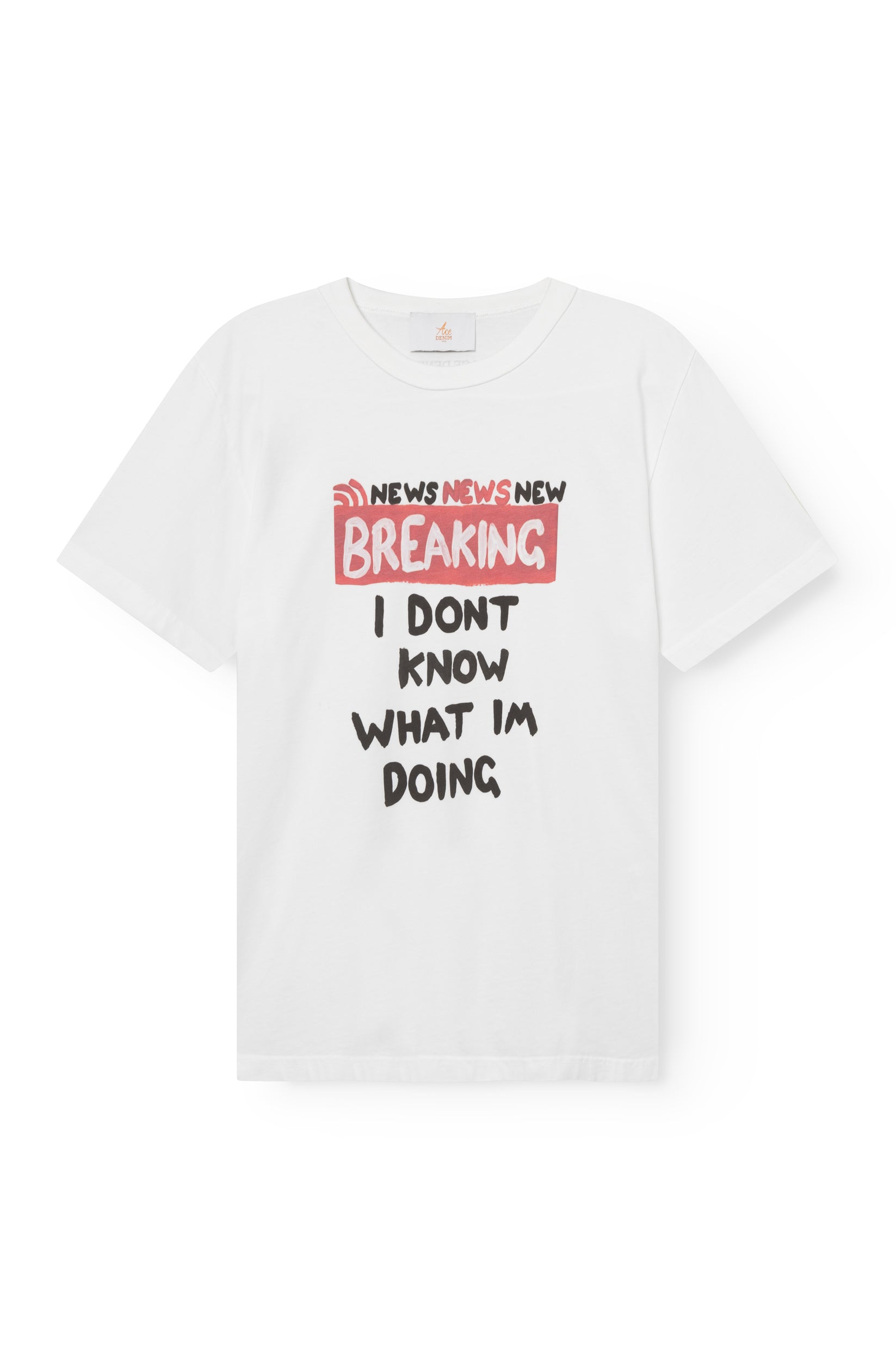 white shirt with black breaking print "I don&