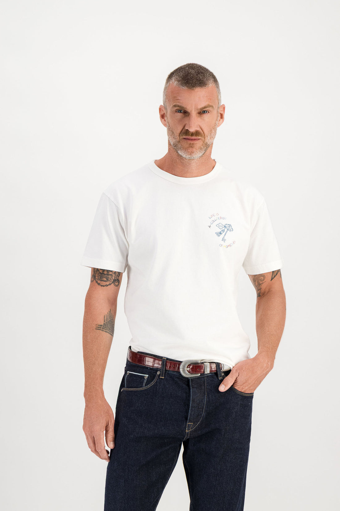 T-shirt Moments Blanc worn front view, ACE MOMENTS illustration on chest, mannequin 1m86 size M — Ace Denim Paris
